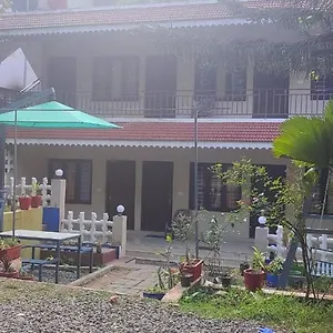https://john-cottage-munnar-685565.hotels-munnar.com