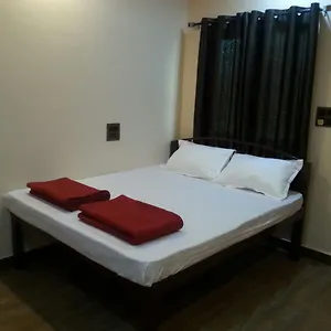 https://madhavi-cottage.hotelinveneto.com